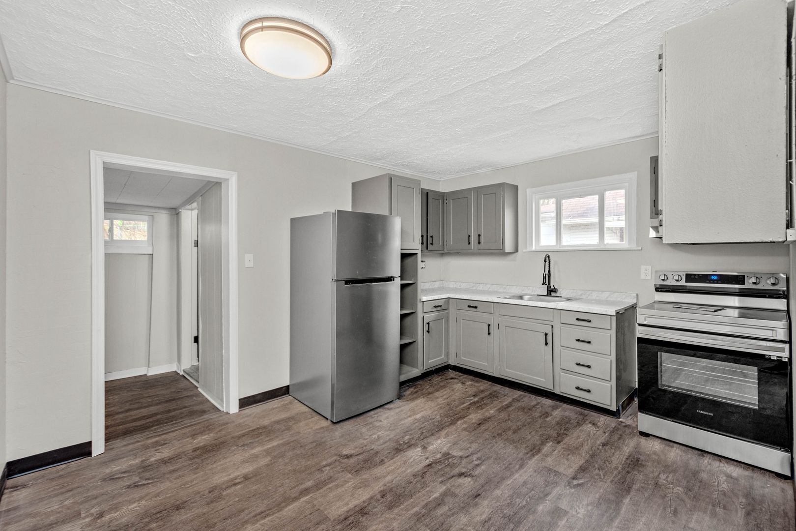 Pittsburgh House: 240 Cedar Street