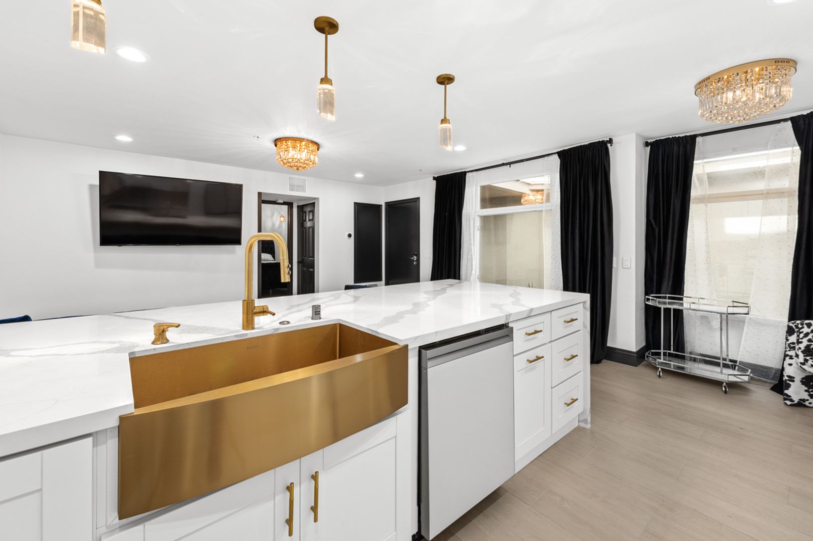 San Diego House: 602 W Fir St