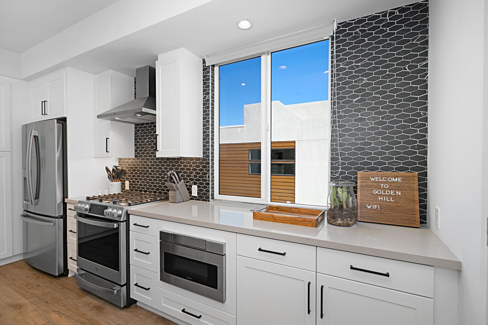 San Diego Townhome: 1045 32nd St. #4