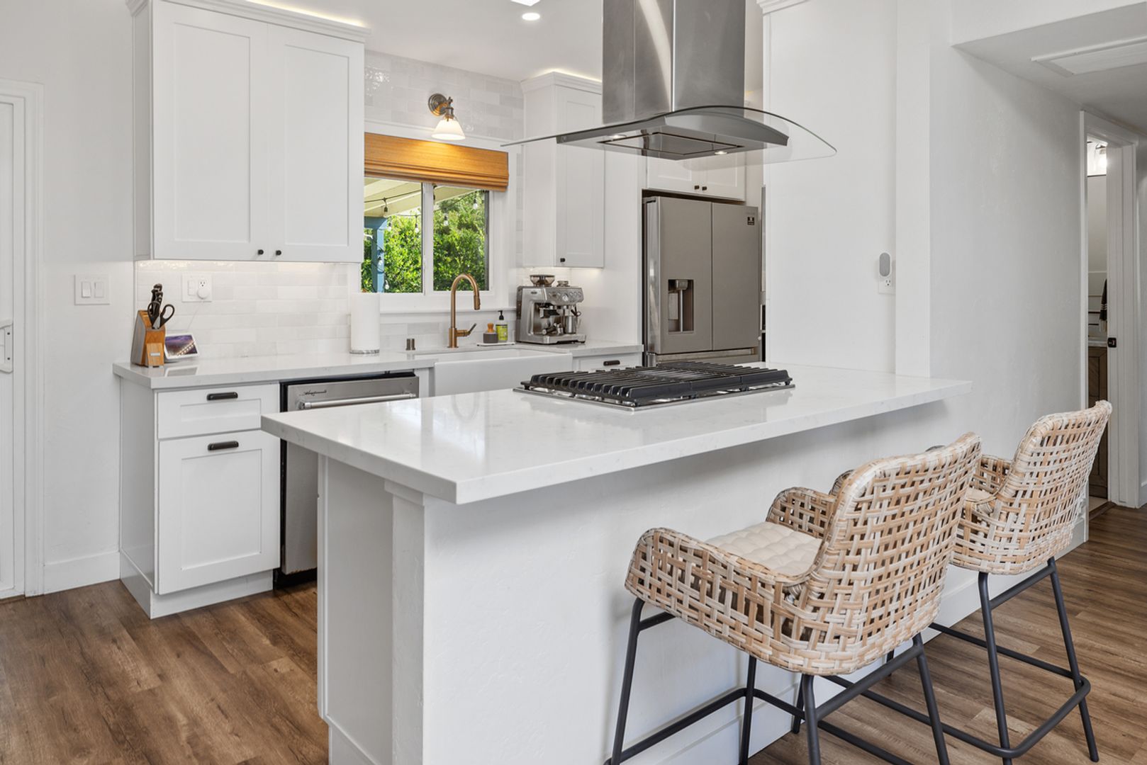 Imperial Beach House: 435 Cherry Ave
