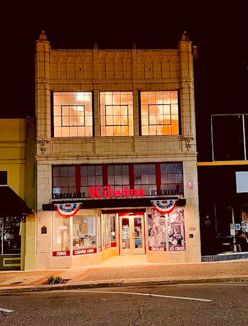 Texarkana Apartment: 204 East Broad