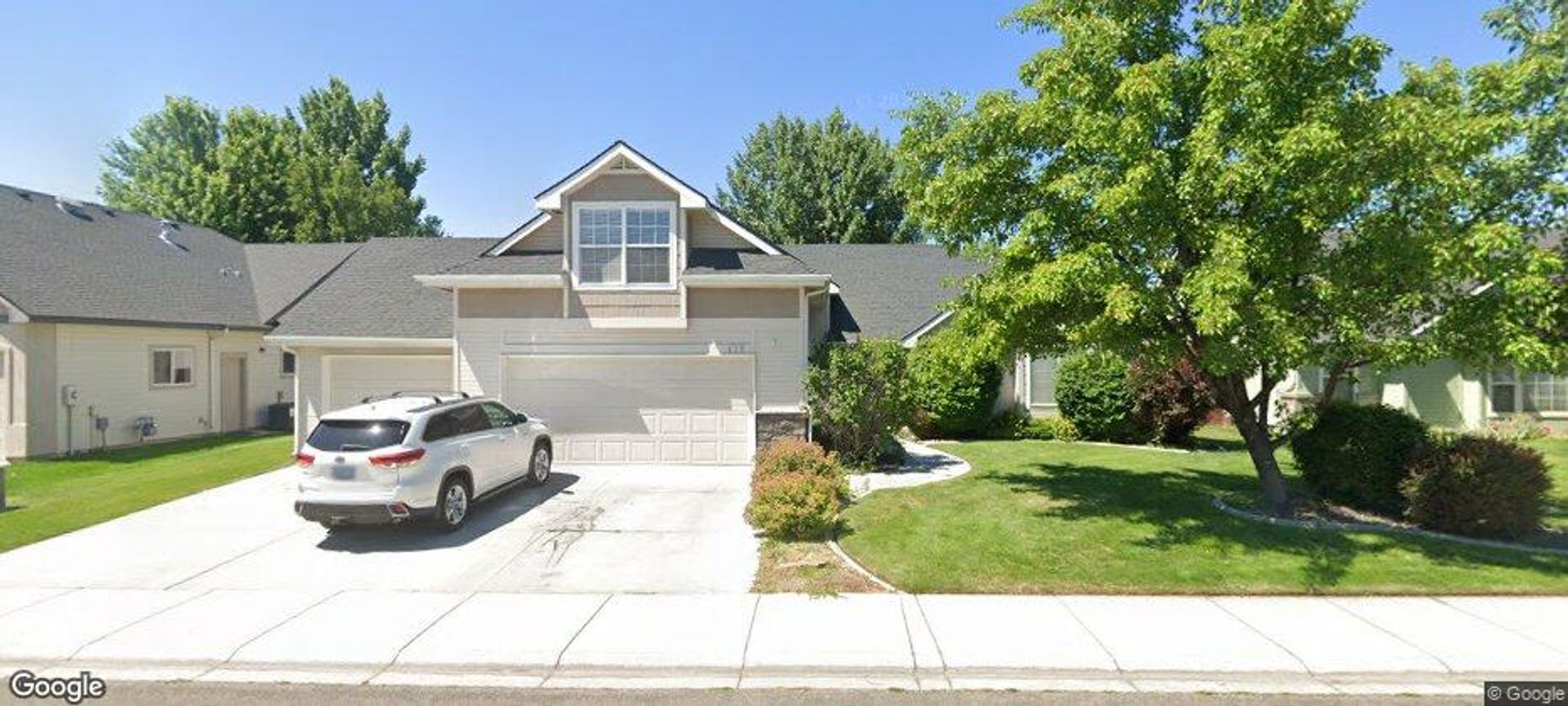 Eagle House: 439 S. Wooddale Ave.