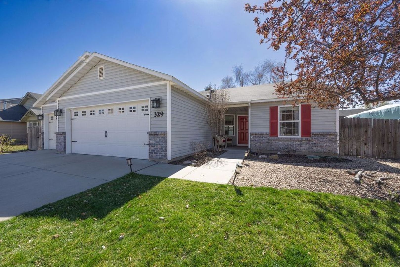 Meridian House: 329 E. Kaibab Trail Street