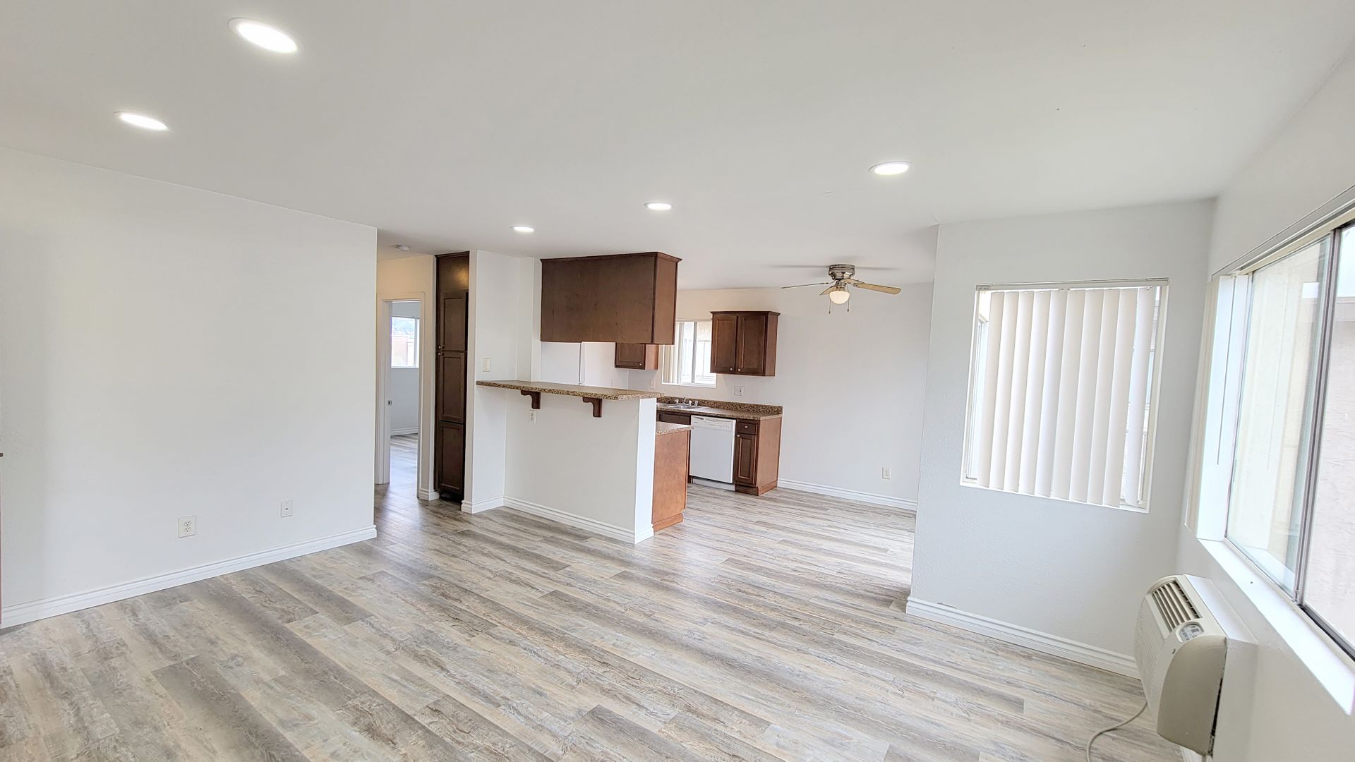 El Cajon Apartment: 966 S Sunshine Ave