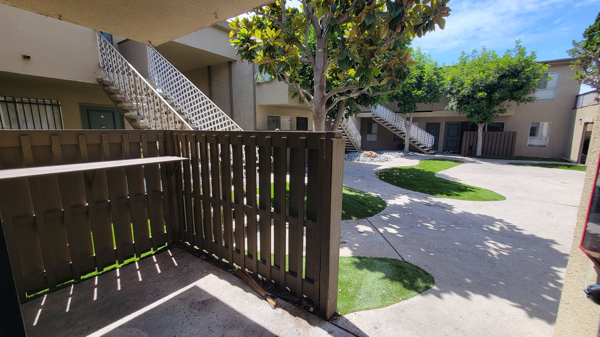 El Cajon Apartment: 1018 E Lexington Avenue