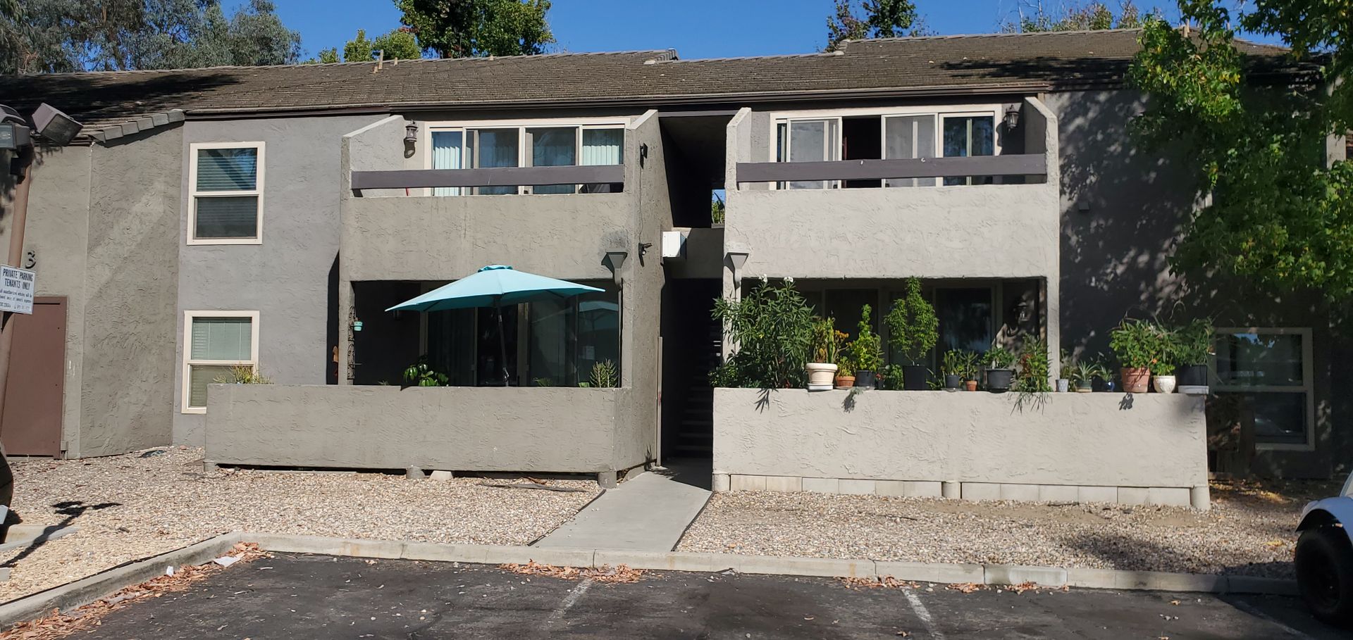 Escondido Condo: 1350 N. Escondido Blvd. #64