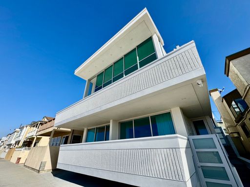 Furnished rental beachfront 30 day minimum