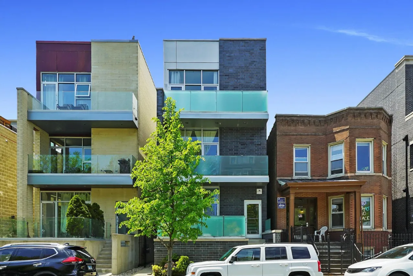 Chicago Apartment: 2738 N.Southport Ave