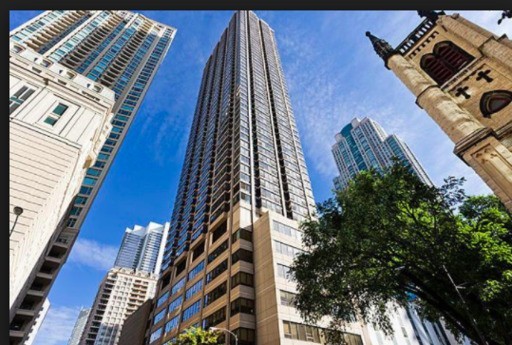 CHICAGO Condo: 30 E Huron St Unit 2706