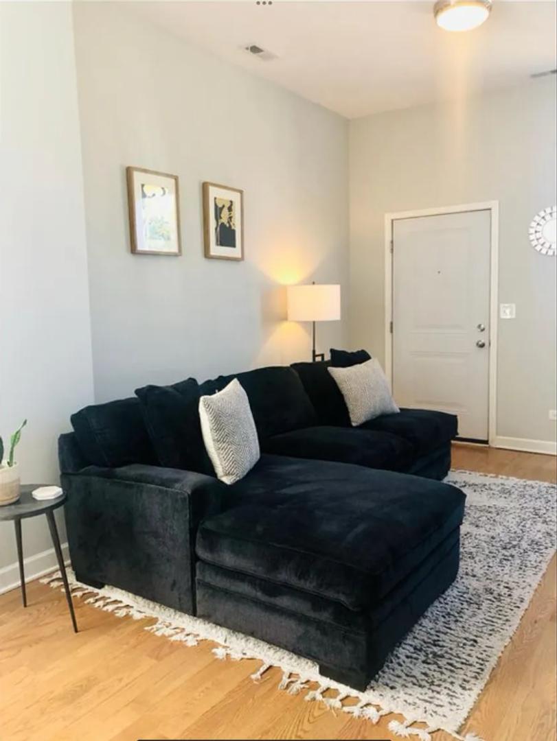 Chicago Apartment: 1930 N Damen