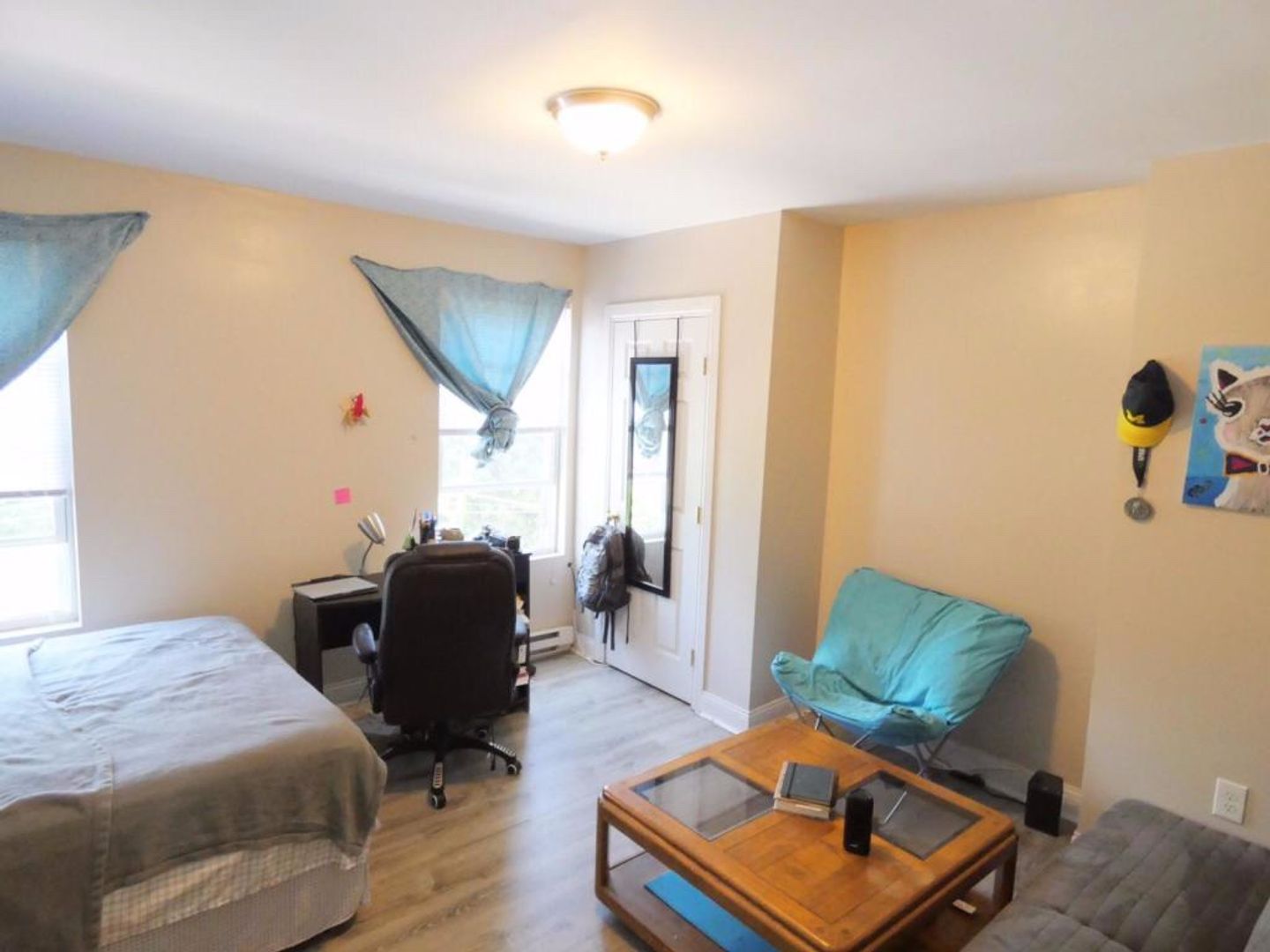 Philadelphia Apartment: 729 N 43rd St