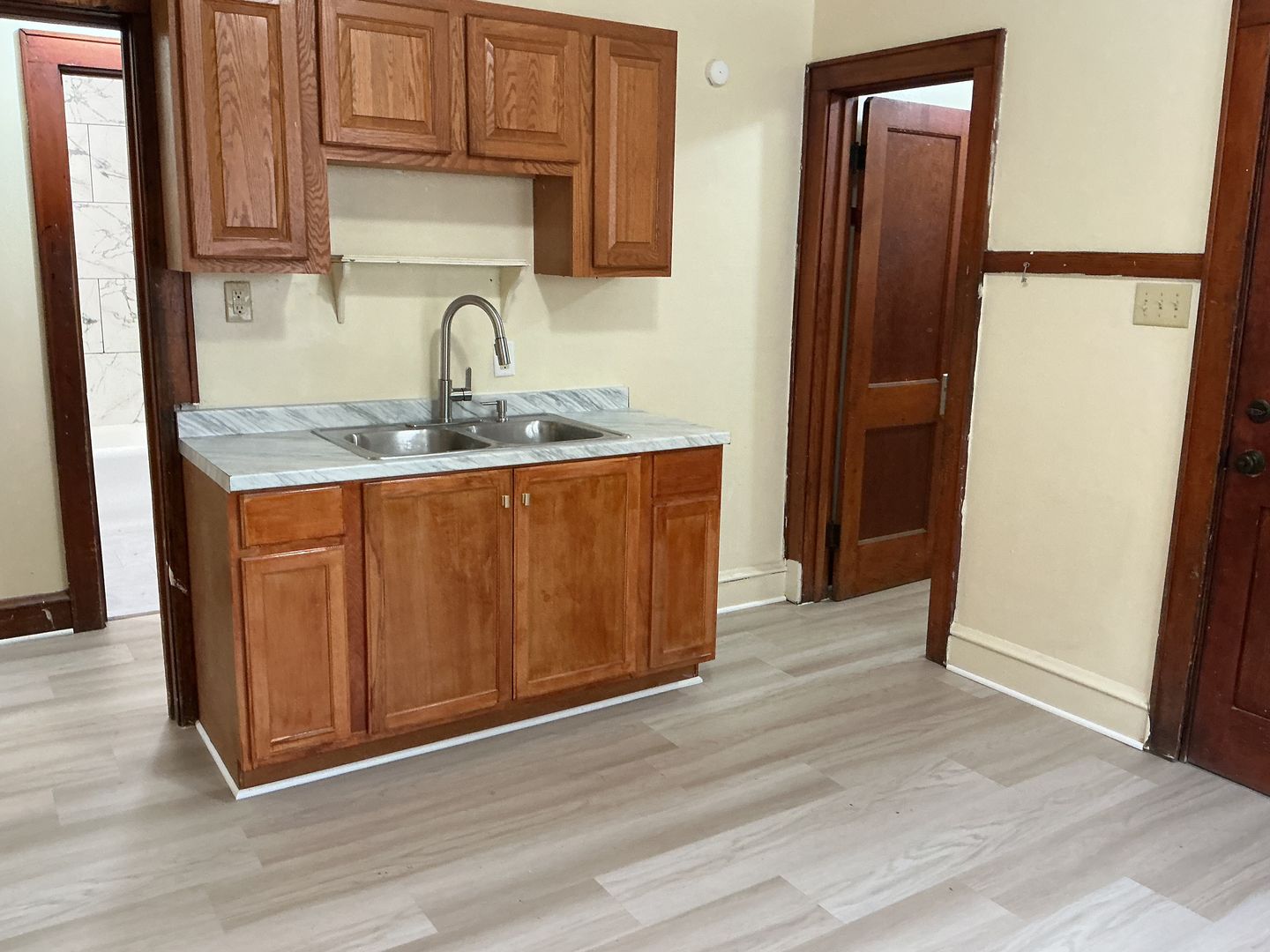 Milwaukee Apartment: 5342-5344 N. 35th St.