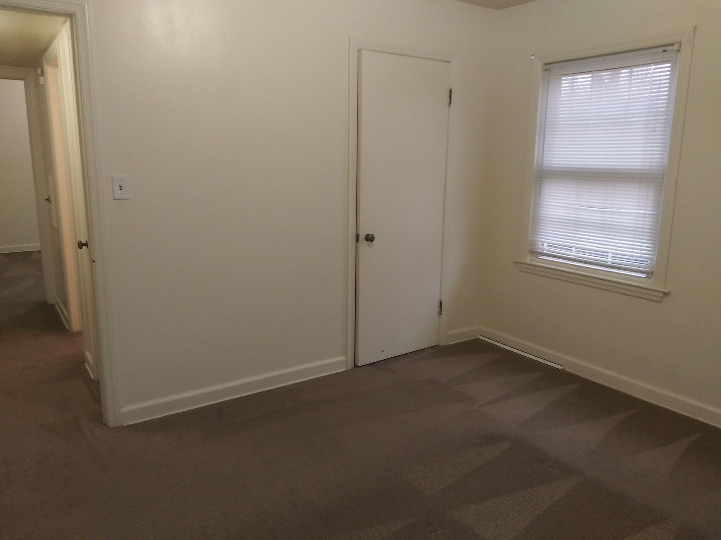 Milwaukee Apartment: 8735 W Center St.