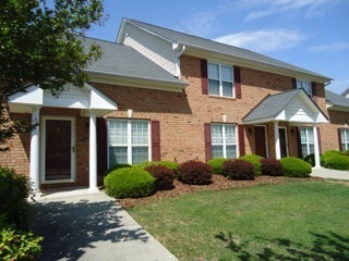 220 Logmont Trace - AVAILABLE January 2026!