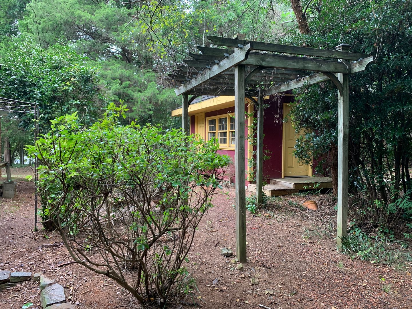 Athens House: 1000 College Station Road