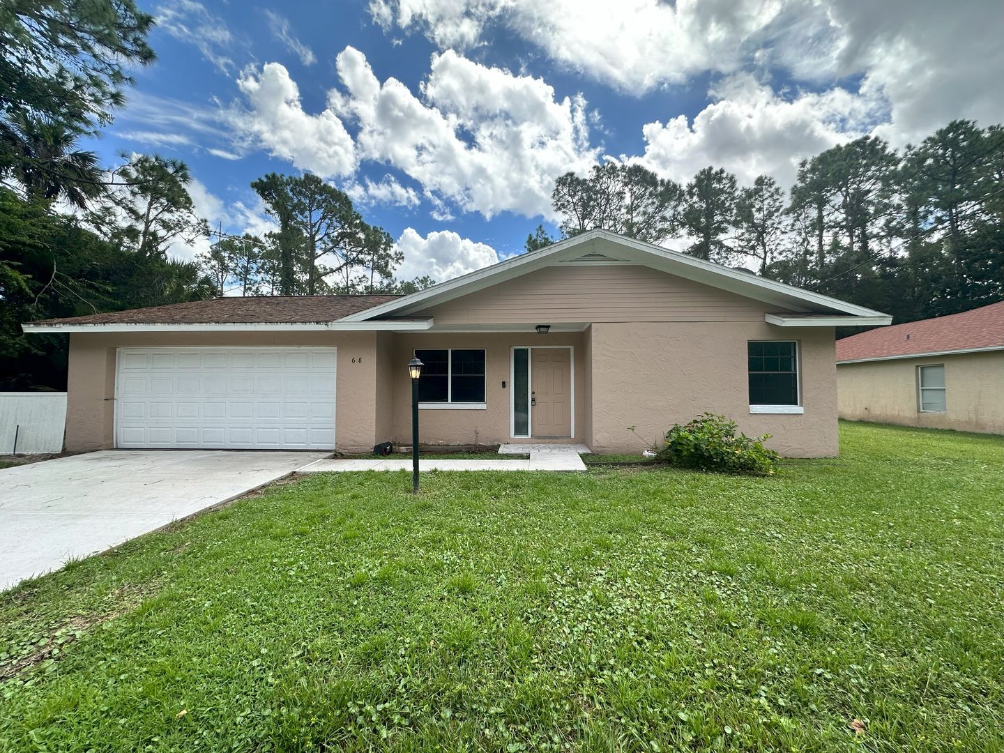 Palm Coast House: 68 Point Pleasant Dr