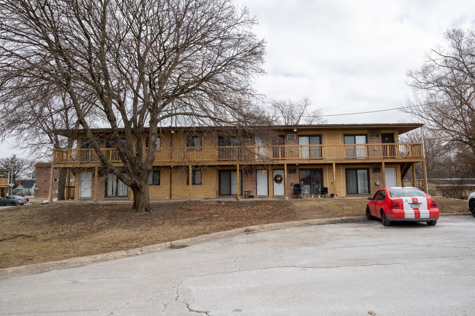 Oak Forest Apartment: Knox and Kilpatrick