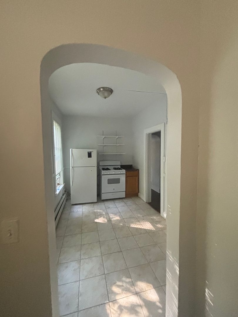 Meriden Apartment: 109 West Main Street