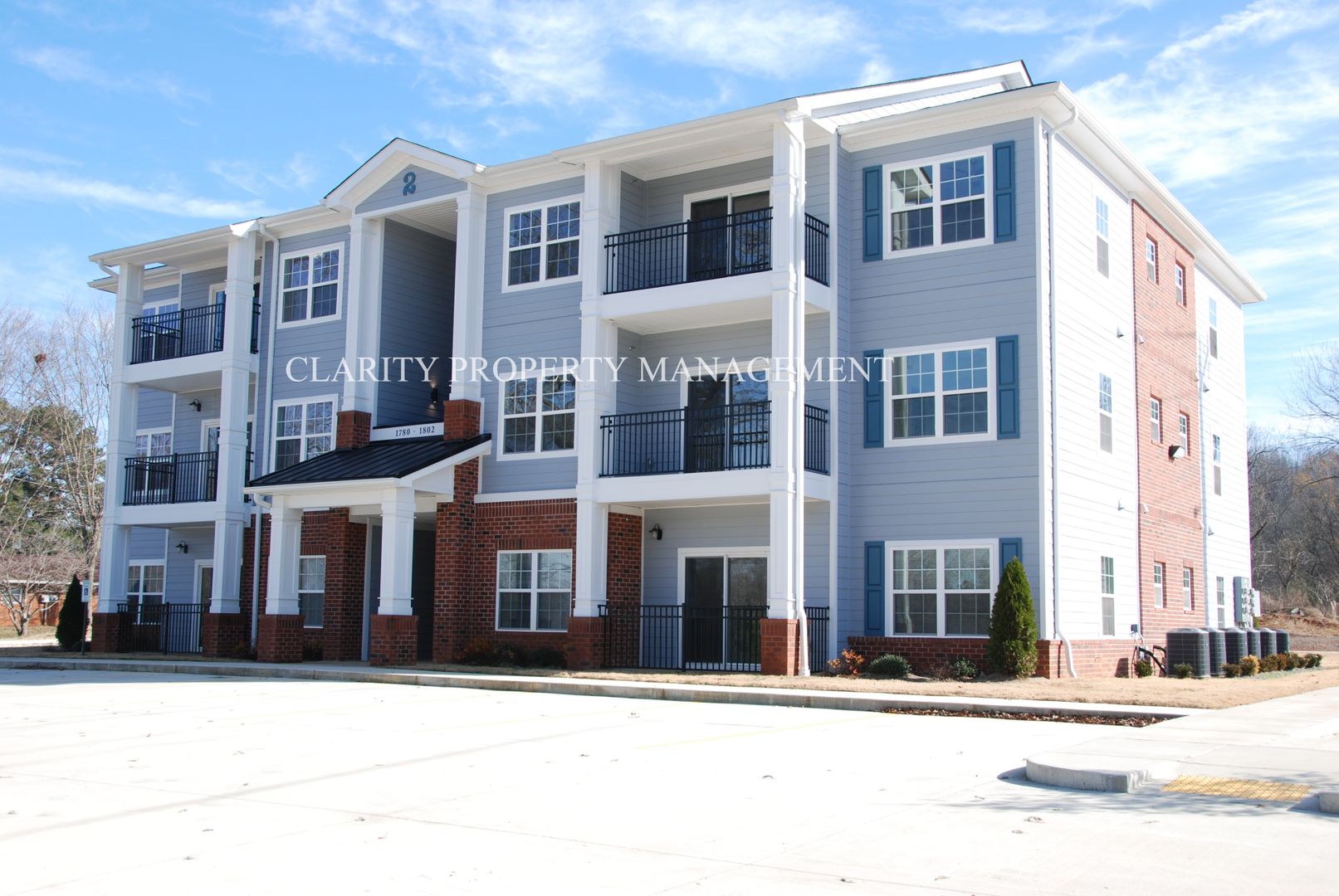 Cleveland Apartment: Greenwood Ave NE