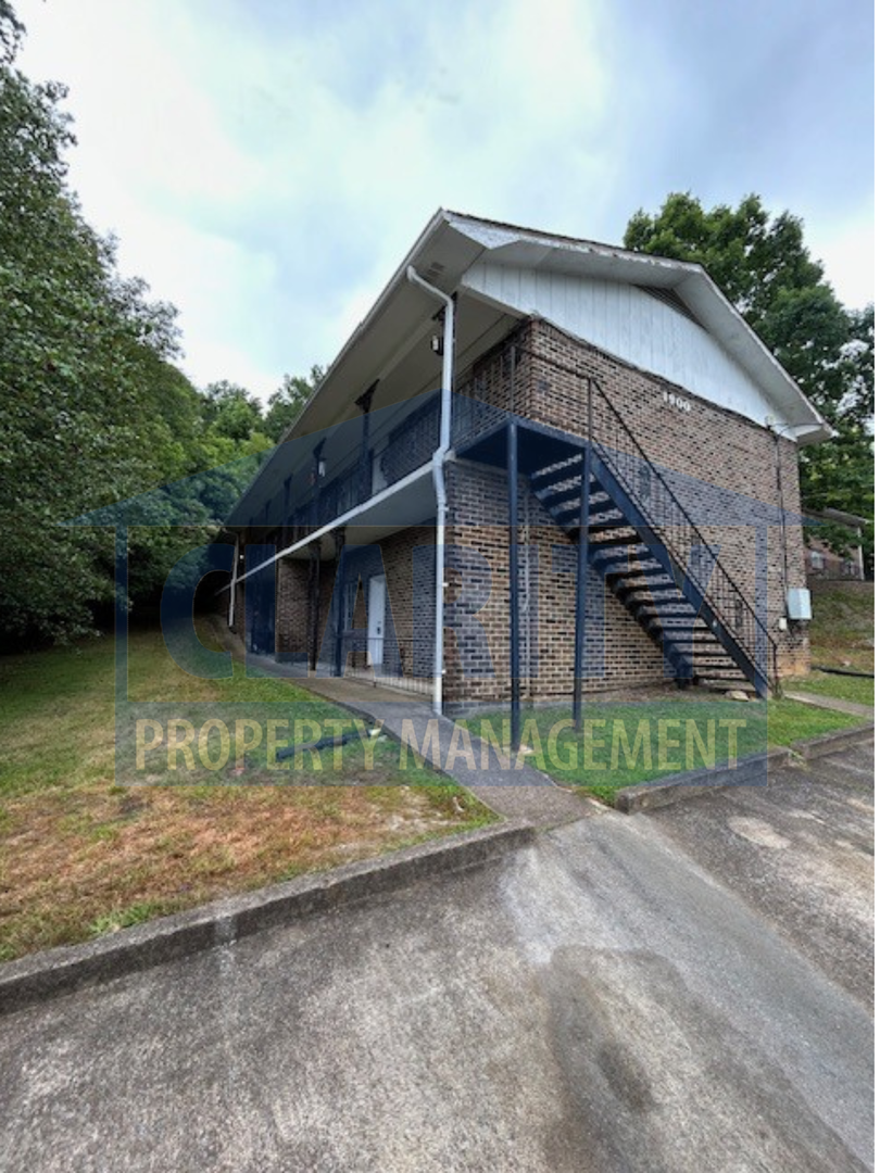 Cleveland Apartment: 1900 Ohio Ave