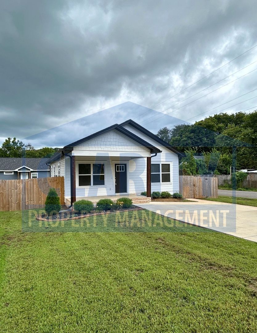 Cleveland House: 1513 Huff Ave SW