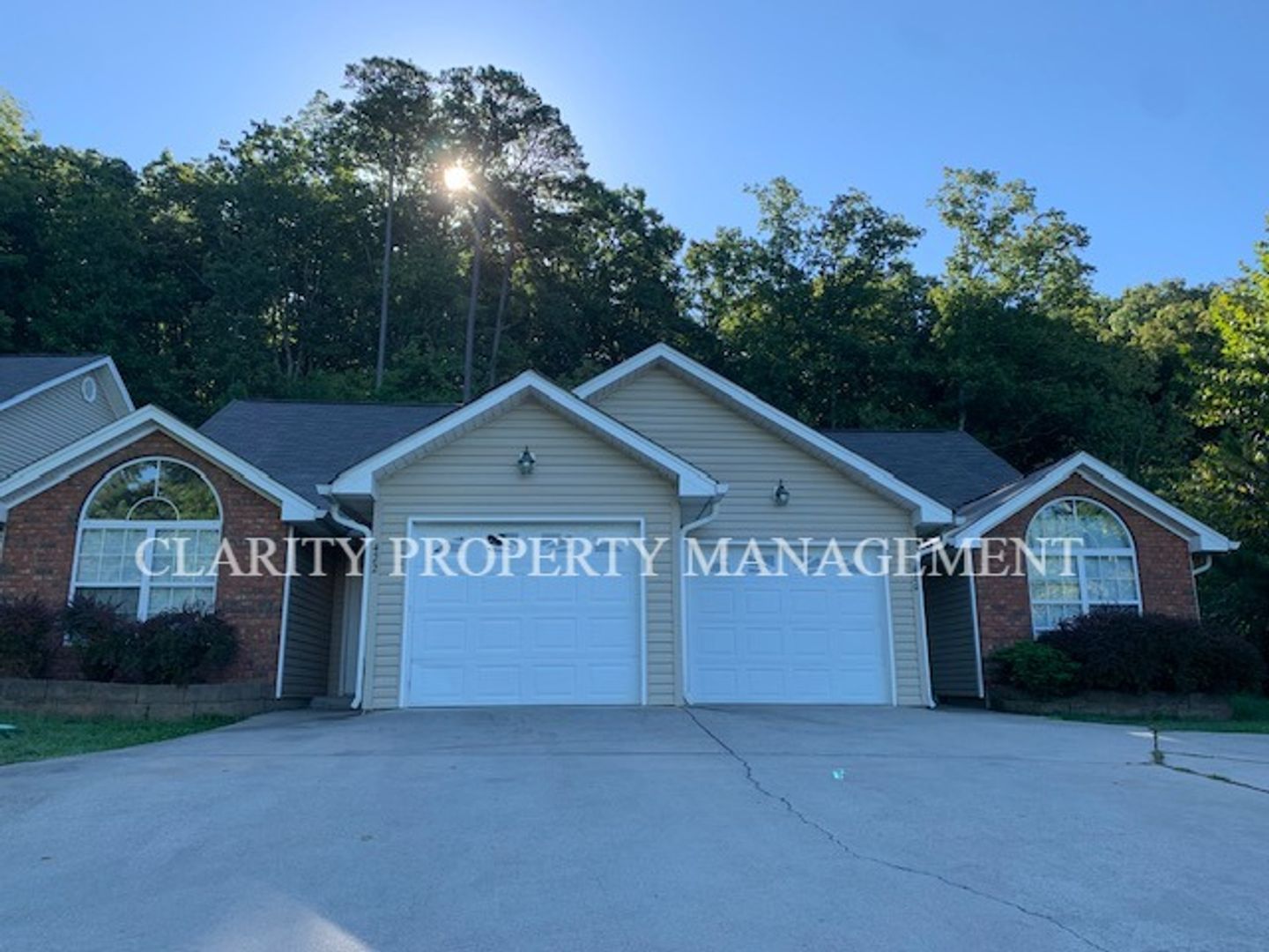 Cleveland House: 422 Martin Drive NW