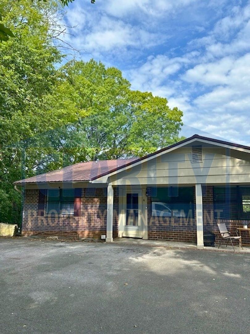 Cleveland Apartment: 700 Brown Ave NW