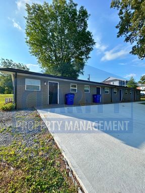 Cozy One-Bedroom Apartments Near University – Perfect Location!