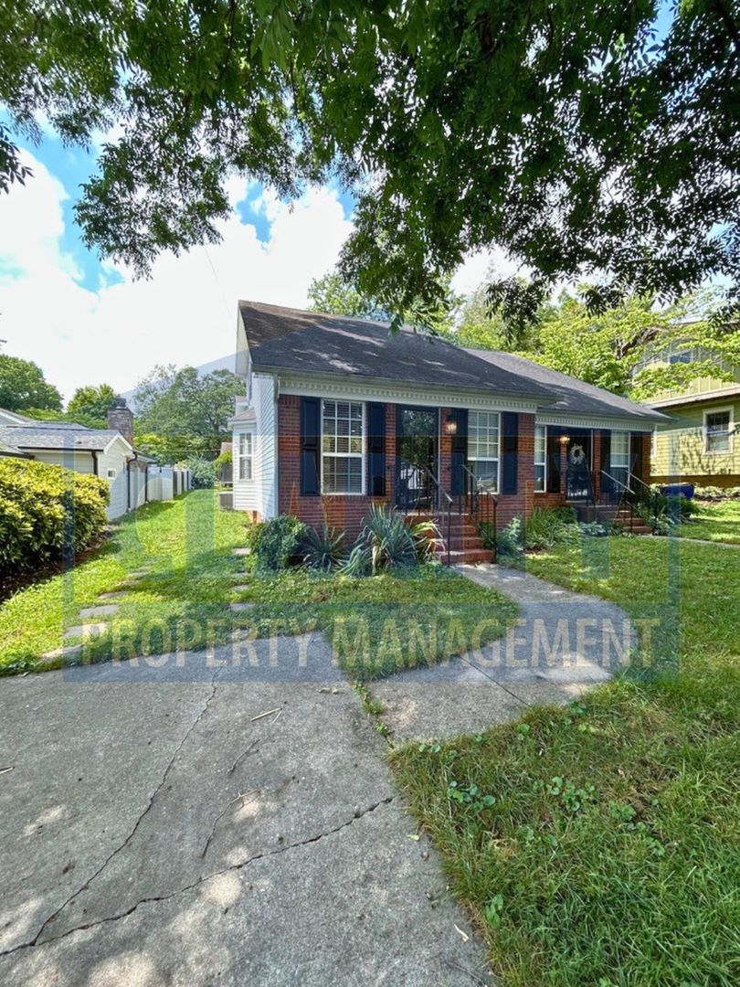 Cleveland House: *431 14th Street NW