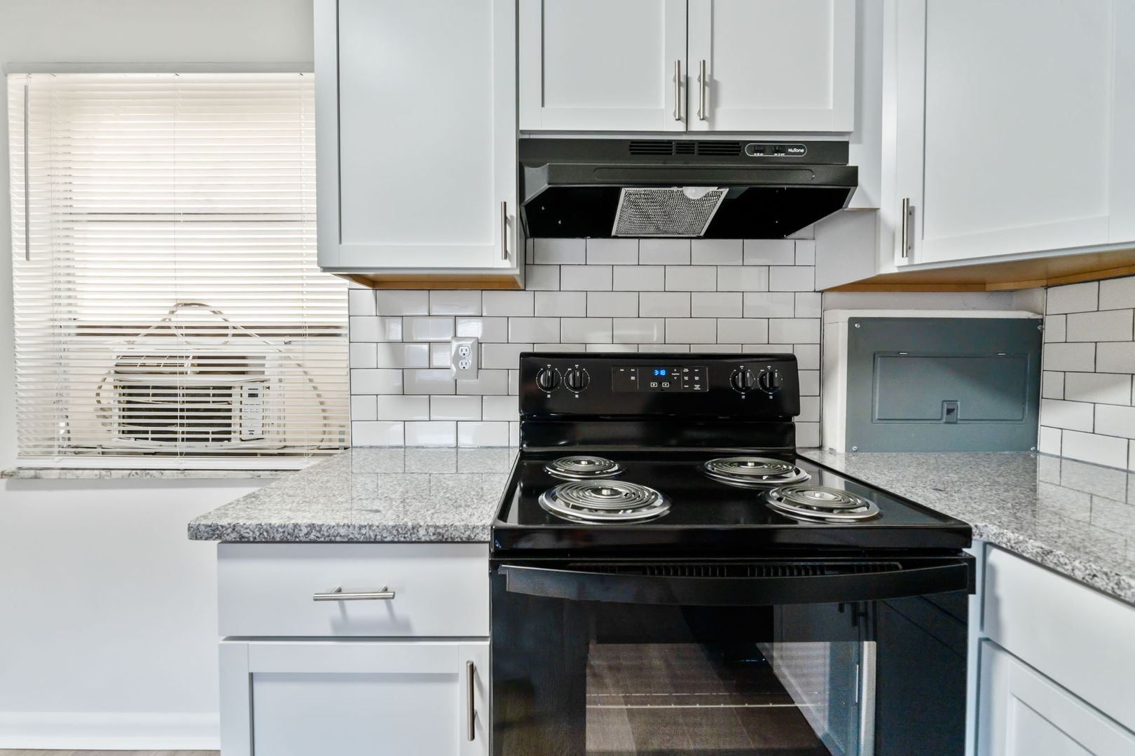 Reynoldsburg Apartment: 7382 East Main Street
