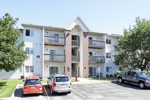 Beautiful 2 Bedroom/1 Bath Apartment ***Waitlist Application***