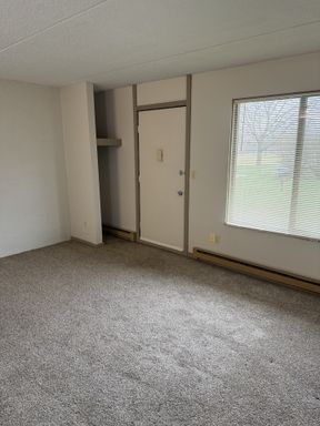 One-Bedroom Apartment – photo 1