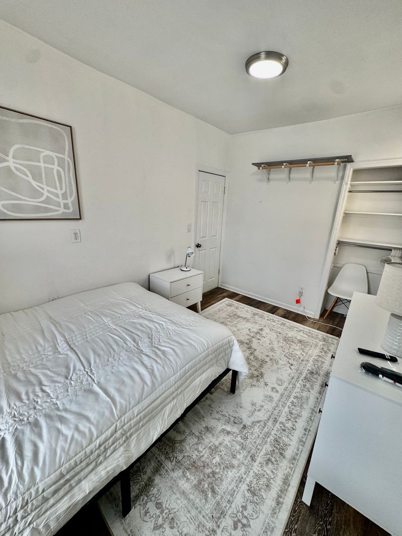 Bronx Apartment: 2428 Cambreleng Avenue