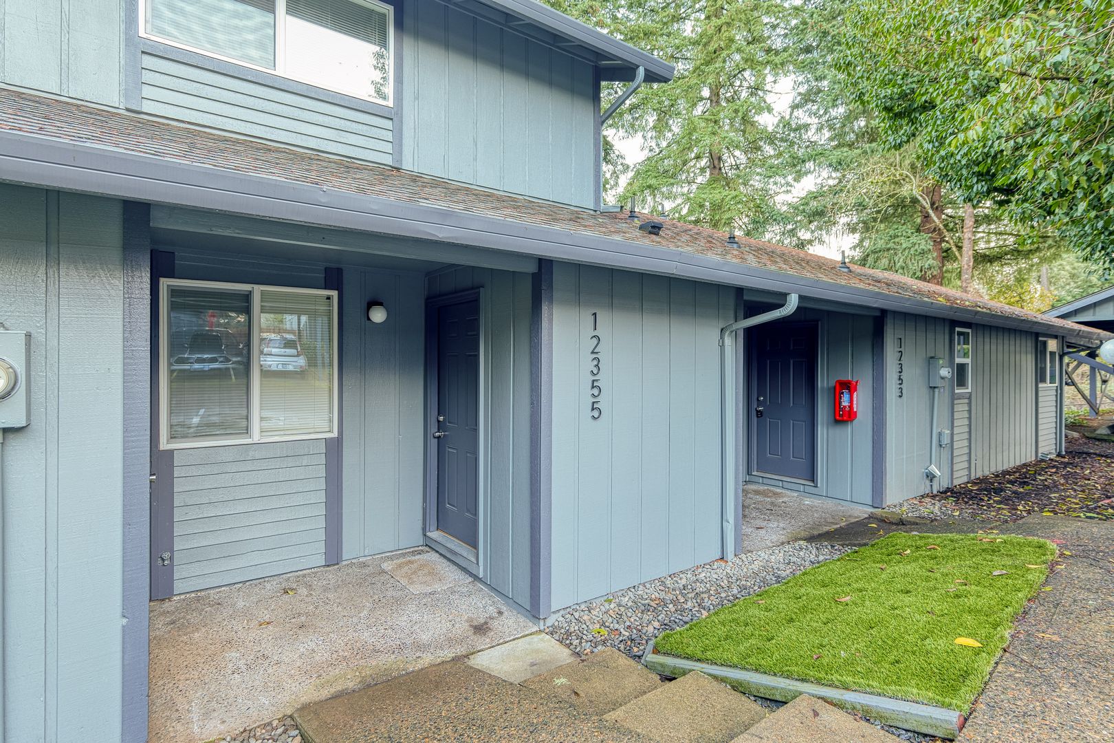 Tigard Townhome: 12355 SW Walnut St