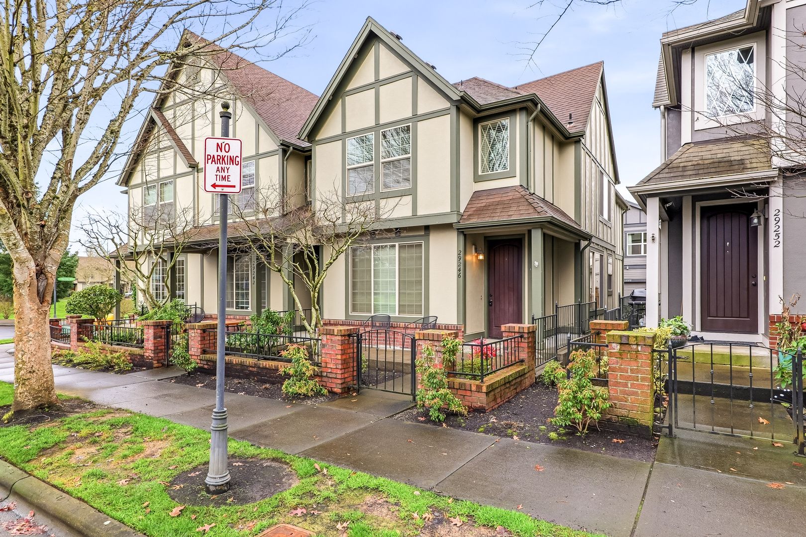 Wilsonville Townhome: 29246 SW Villebois Drive S.