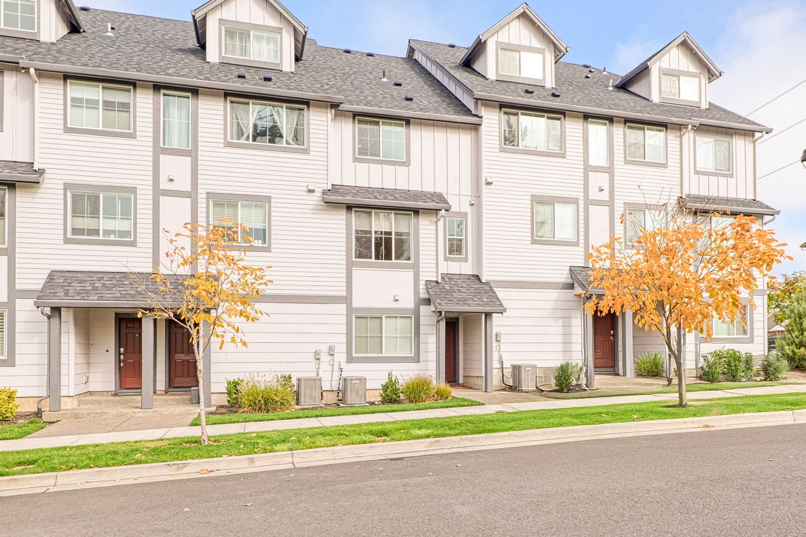 Beaverton Townhome: 17025 SW Friendly Ln.