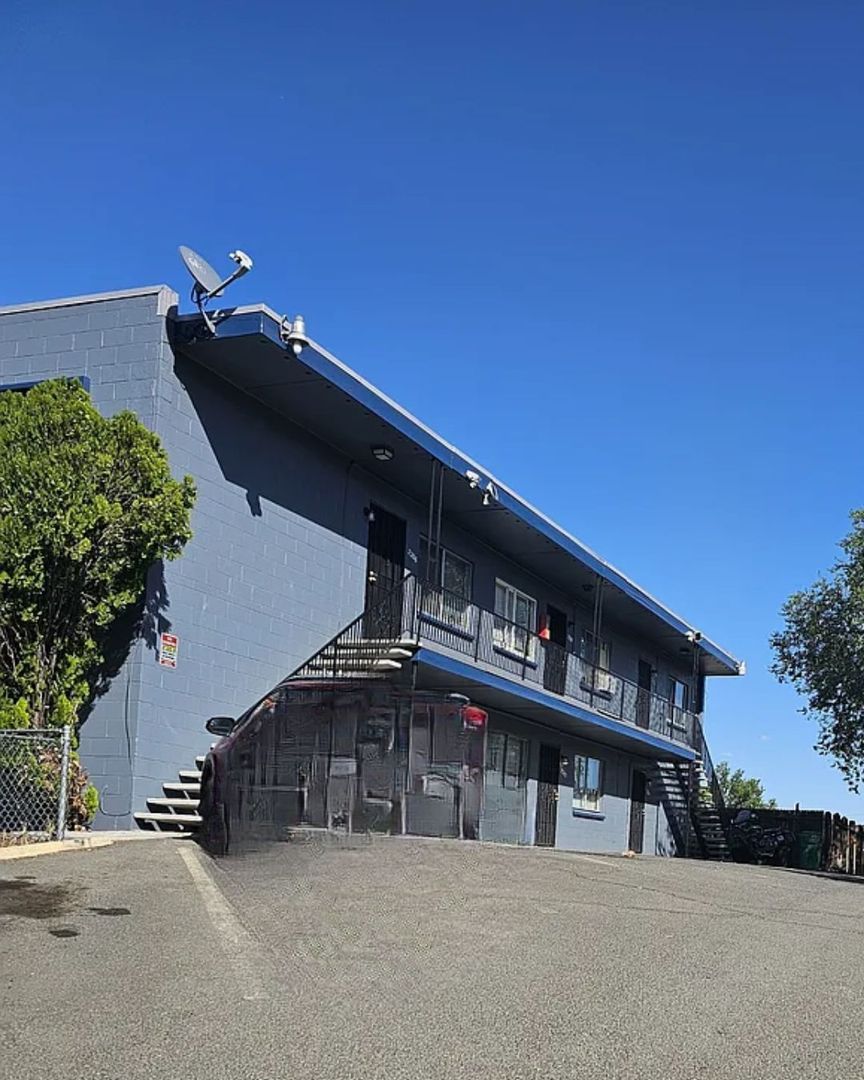 Reno Apartment: 2200-2210 Patton Dr