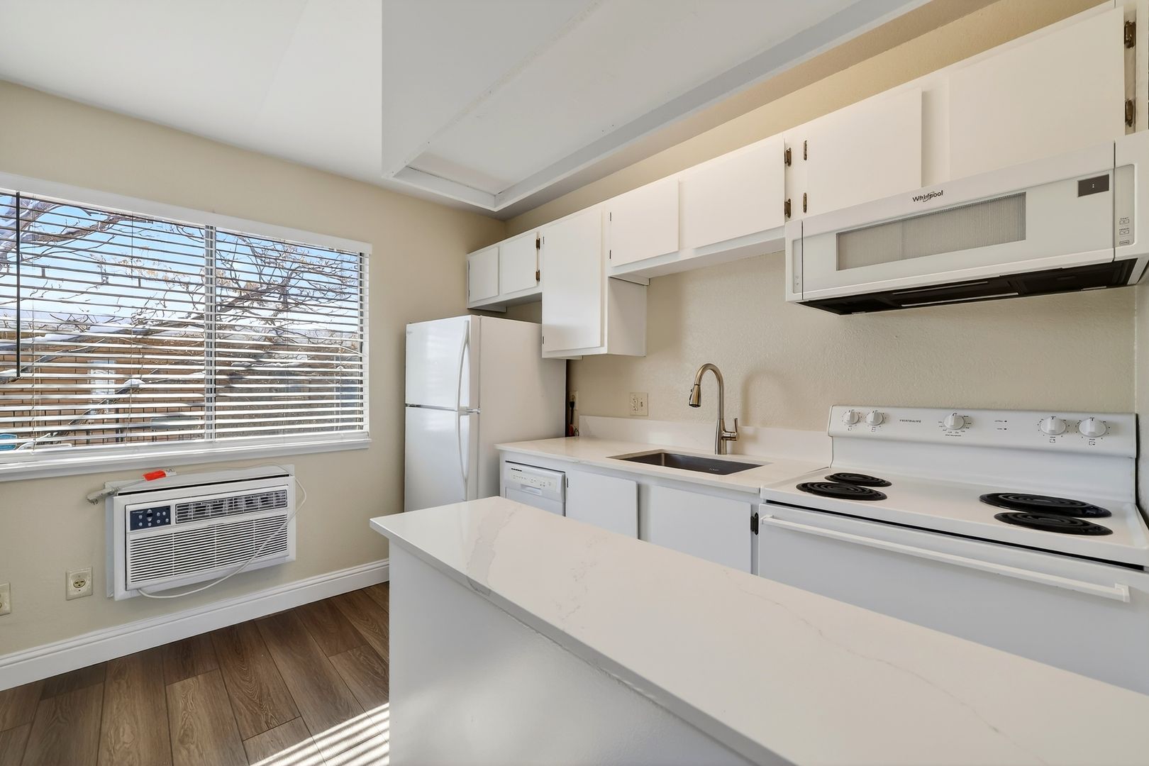 RENO Apartment: 338 WHEELER