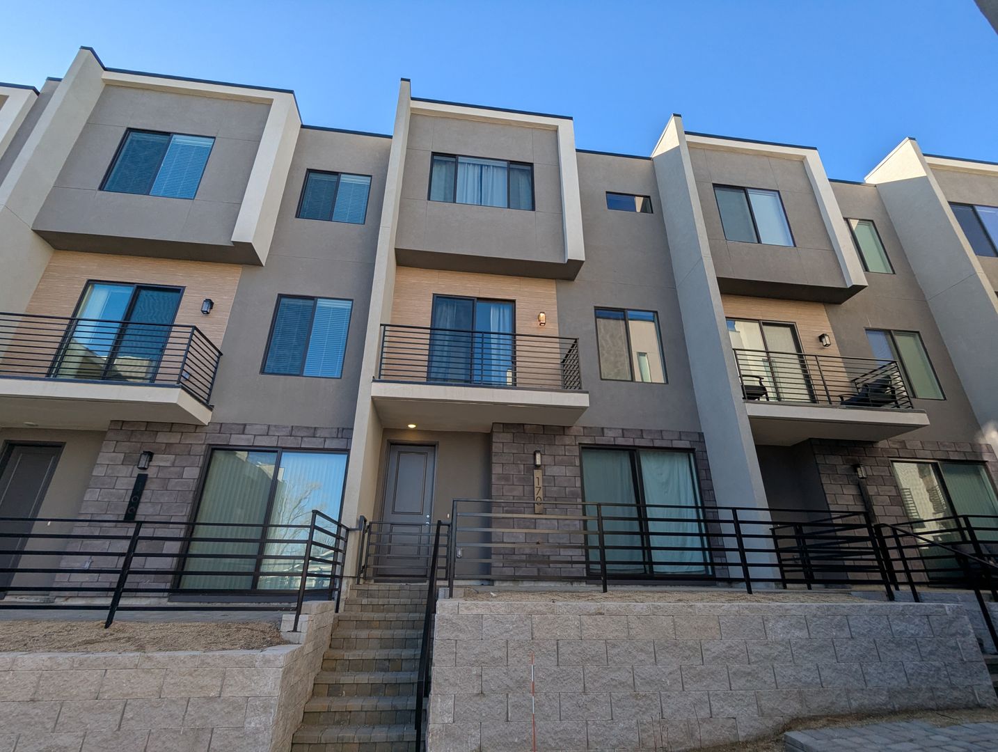 Reno Townhome: 170 Rissone Lane