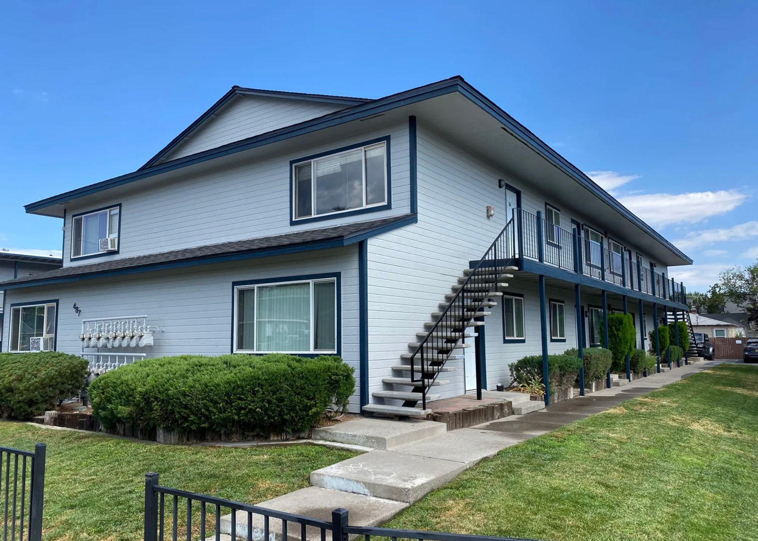 Reno Apartment: 475 Grand Canyon Blvd