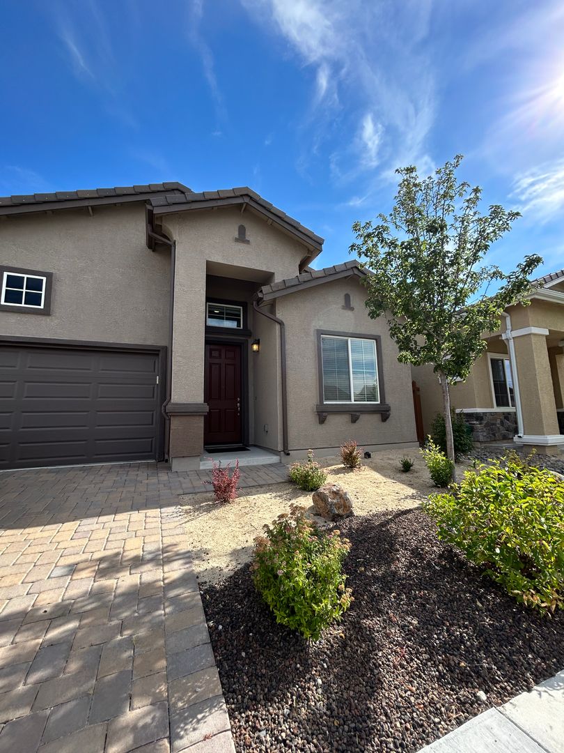 Sparks House: 3039 Honey Arbor Way