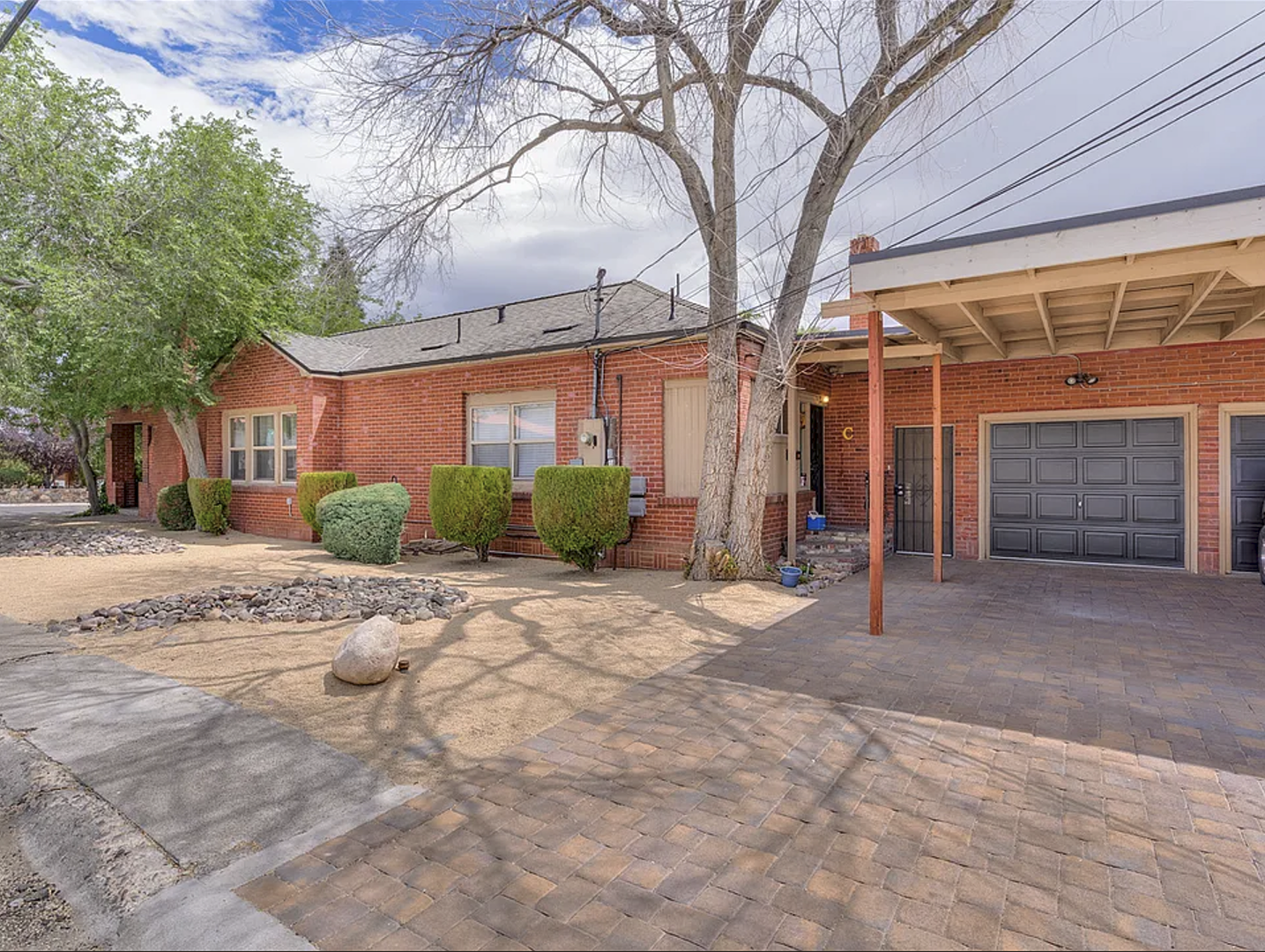 Reno Apartment: 1500 Watt st