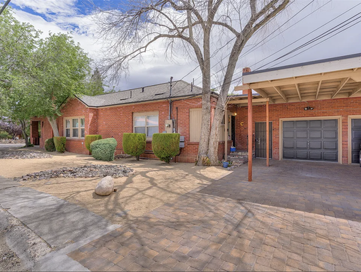 Beautiful Remodeled 2 Bedroom Home in Reno's Desirable Old Southwest – photo 1