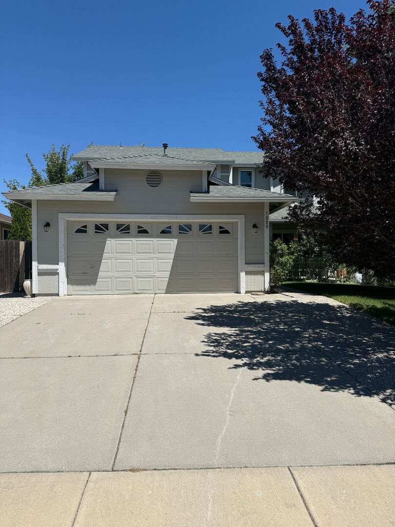 Reno House: 1080 Crosswater Dr