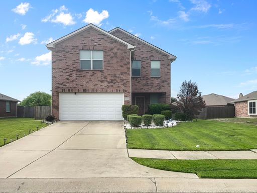 Lovely 4-Bedroom Home in Forney! – photo 1