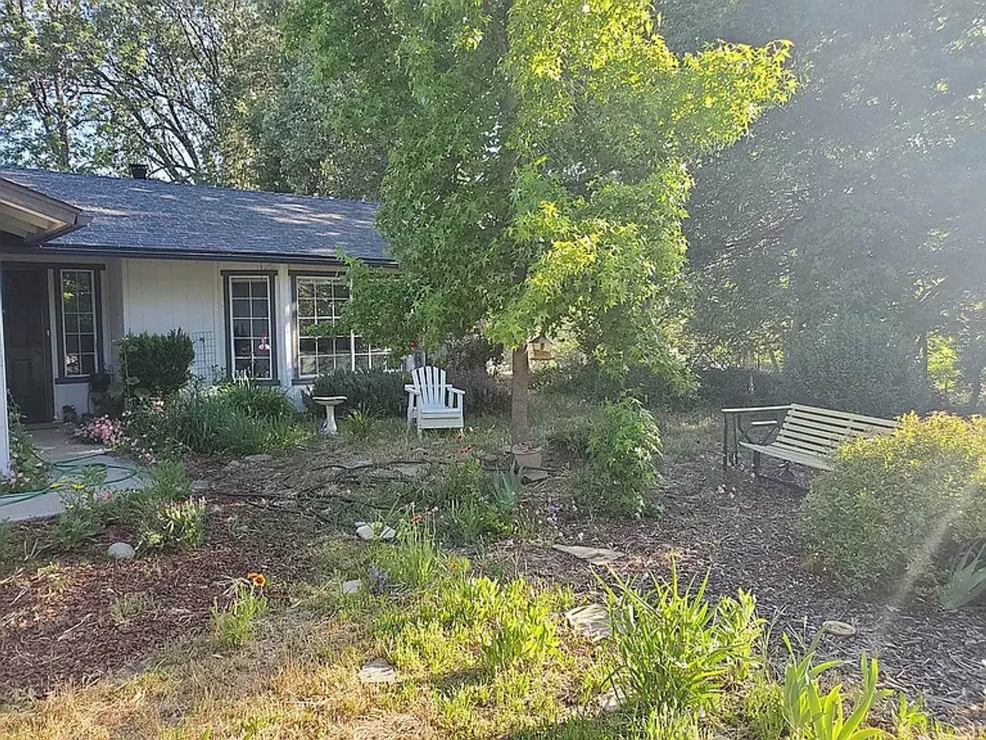 Oakhurst House: Hang Tree Ln