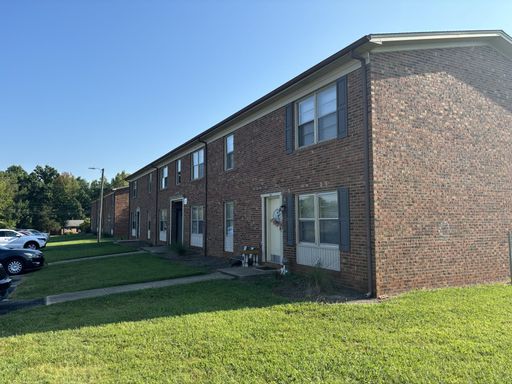Welcome to Cedar Hill Apartments - Your Ideal Home in Thomasville, NC