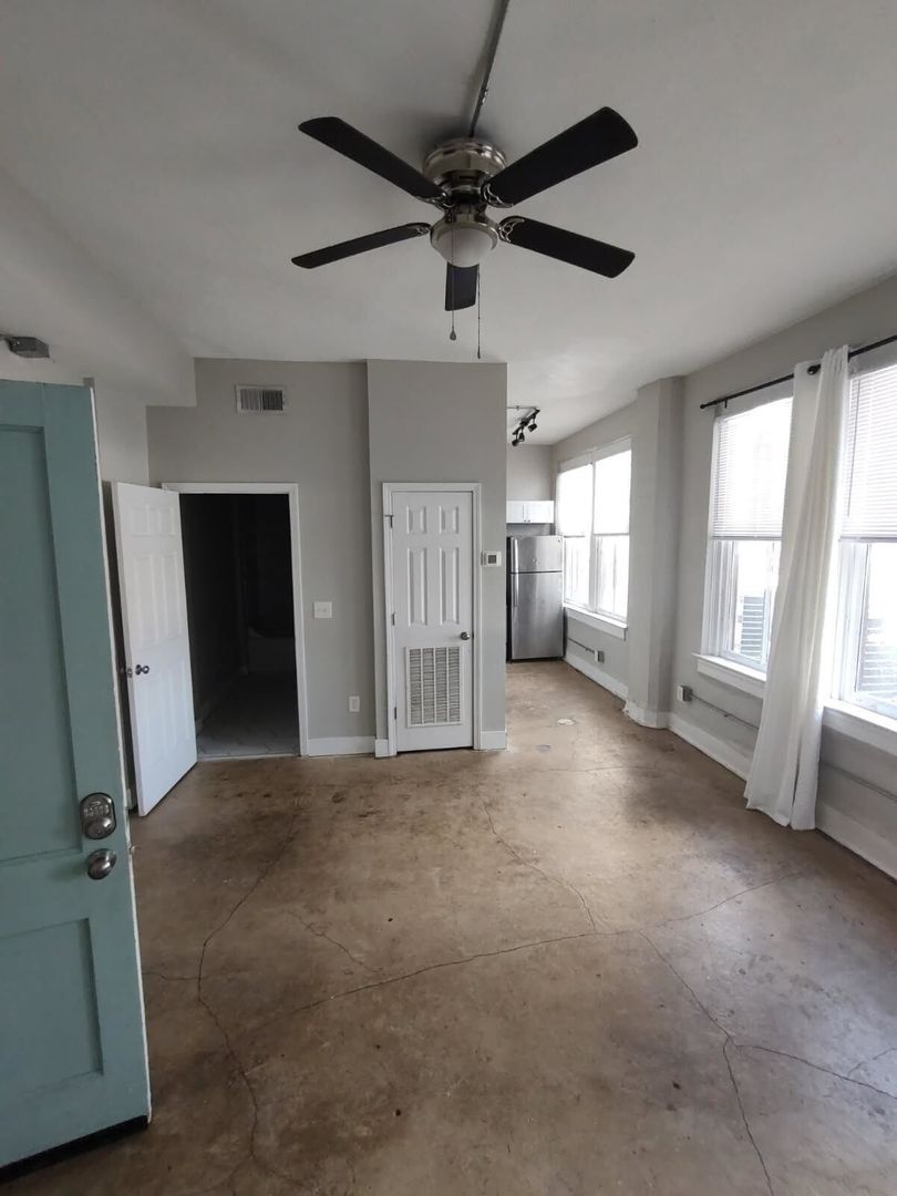 Eden Apartment: 625 Washington St