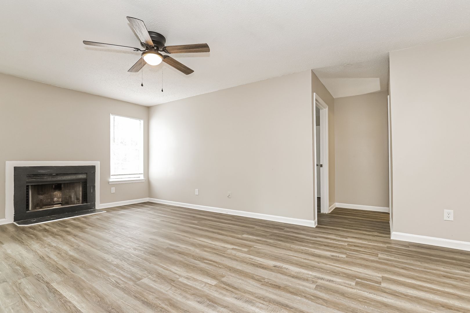 Greensboro Apartment: 3712 West Ave
