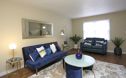 Welcome to Western Villa Townhomes!